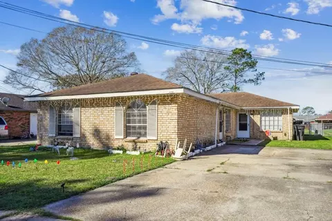 114 Lartigue St, Belle Chasse, LA 70037