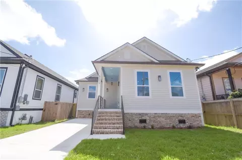 5319 Painters St, New Orleans, LA 70122
