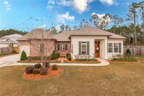 256 Chateau Papillion, Mandeville, LA 70471