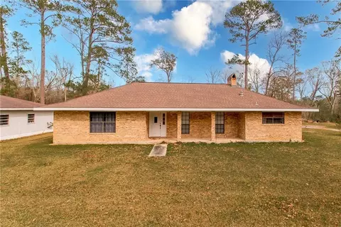 13237 Jones Rd, Ponchatoula, LA 70454