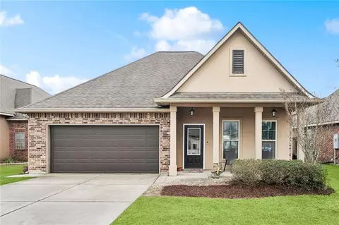 10040 Cesson Court Ct, Madisonville, LA 70447