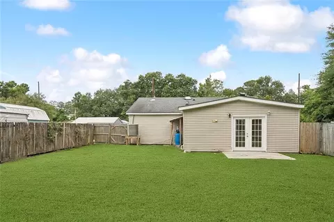 Exterior - 128 Marilyn Dr, Slidell, LA 70461 photo 4 of 4