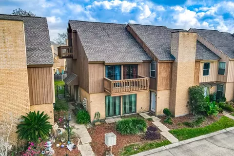 21 Ormond Pl, Destrehan, LA 70047