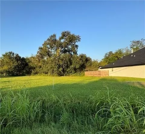418 Kennedy St, Ama, LA 70031