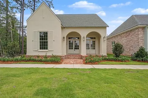 119 Sage Aly, Covington, LA 70433