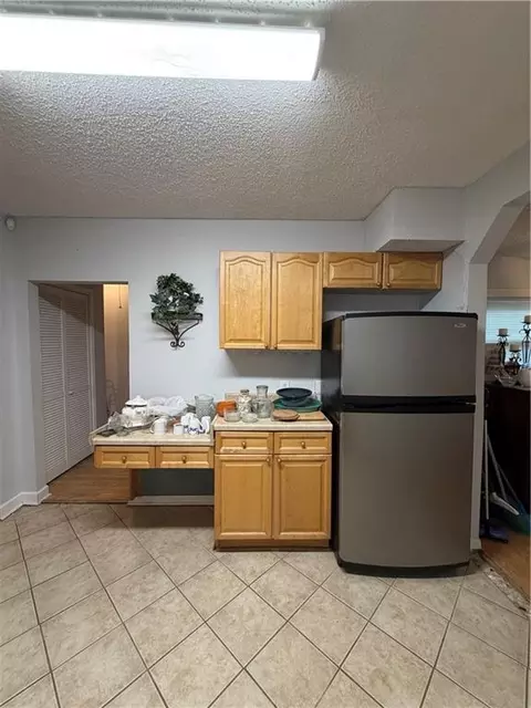 Kitchen - 624 Teddy Ave, Slidell, LA 70458 photo 2 of 2