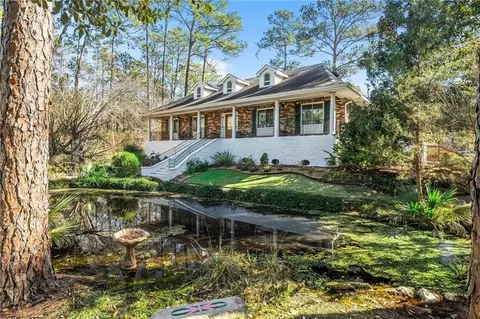 59254 Pine Bay Ln, Lacombe, LA 70445