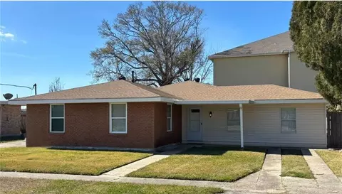 920 Francis St, Marrero, LA 70072