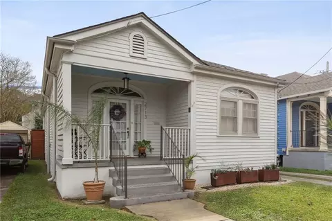 2713 Dublin St, New Orleans, LA 70118
