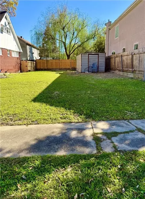 260 W Robert E Lee Blvd, New Orleans, LA 70124
