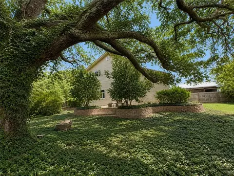 Exterior - 22009 Spring Clover Ln, Covington, LA 70435 photo 5 of 7