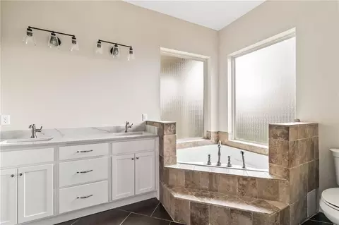 Bath - 22009 Spring Clover Ln, Covington, LA 70435 photo 1 of 3
