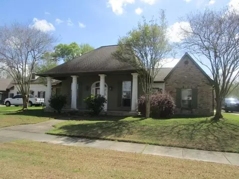 37233 S Lakeshore Ave, Prairieville, LA 70769