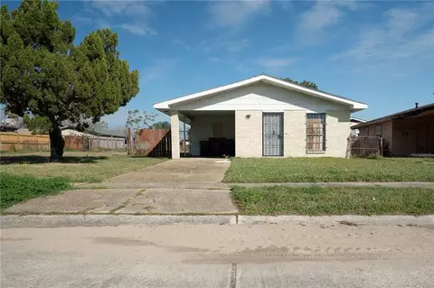 7567 Avon Park Blvd, New Orleans, LA 70128