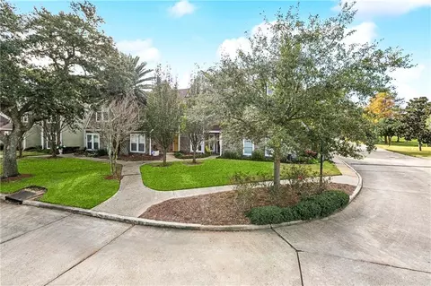 22 N Mariners Cv, New Orleans, LA 70124