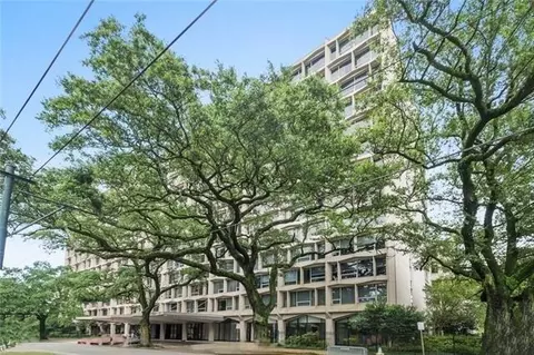 2100 Stcharles Ave #2A/N, New Orleans, LA 70130