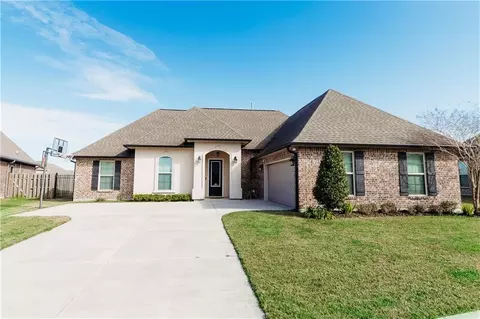 315 Royal Oak Blvd, Thibodaux, LA 70301