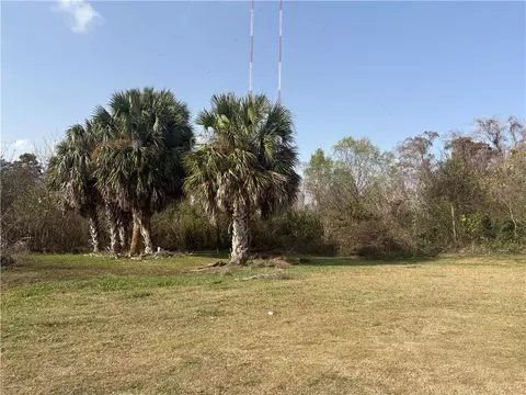 Veronica Street, Chalmette, LA 70043