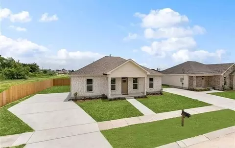 2813 Bartolo St, Meraux, LA 70075