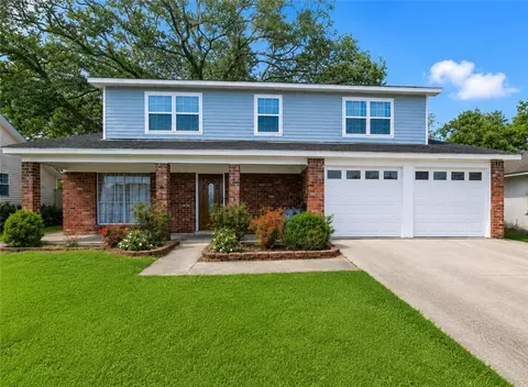3768 Tara Dr, Destrehan, LA 70047