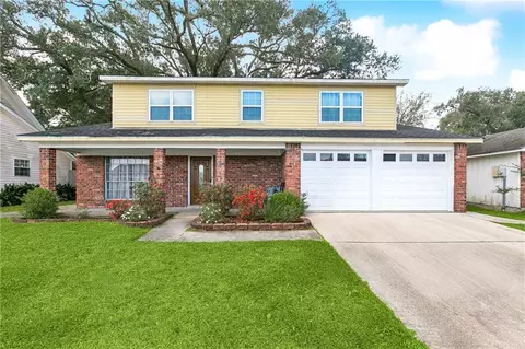 3768 Tara Dr, Destrehan, LA 70047
