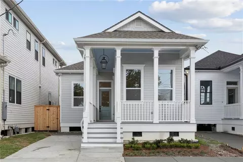 537 Thayer St, New Orleans, LA 70114