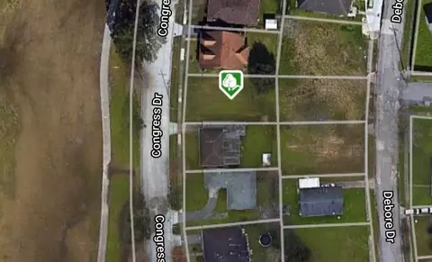 6351 Congress Dr, New Orleans, LA 70126