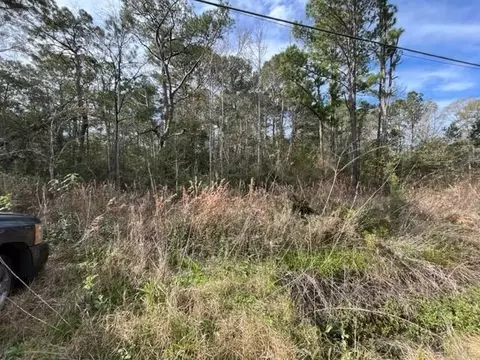 60351 Highway 434 Lake Rd, Lacombe, LA 70445