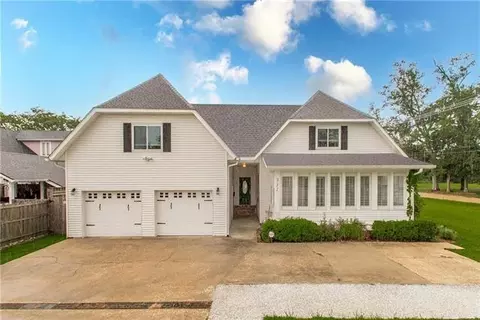 311 N Linden St, Hammond, LA 70401