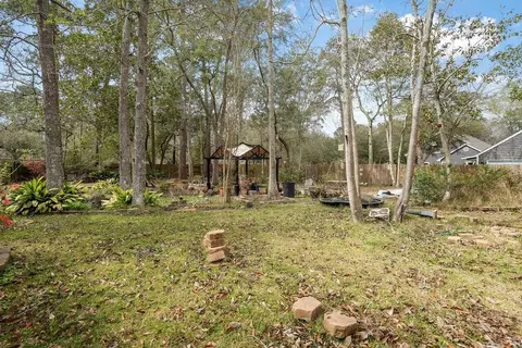 Exterior - 308 Hawk Dr, Slidell, LA 70461 photo 8 of 9