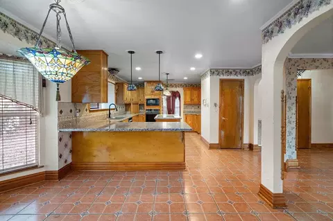 Kitchen - 308 Hawk Dr, Slidell, LA 70461 photo 3 of 4