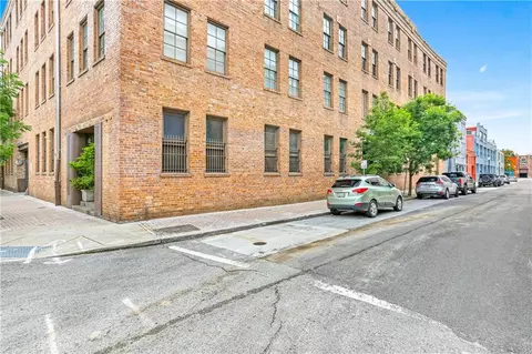 404 Notre Dame St #23, New Orleans, LA 70130