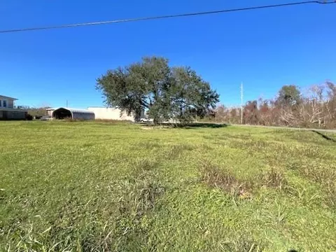 36786 Highway 11, Buras, LA 70041