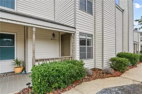 623 Cedarwood Dr #623, Mandeville, LA 70471