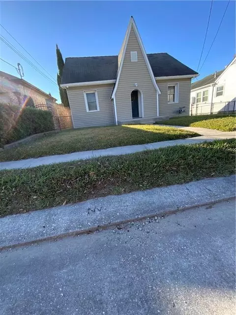 508 Labarre Dr, Metairie, LA 70001