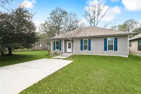 1951 Beth Dr, Slidell, LA 70458