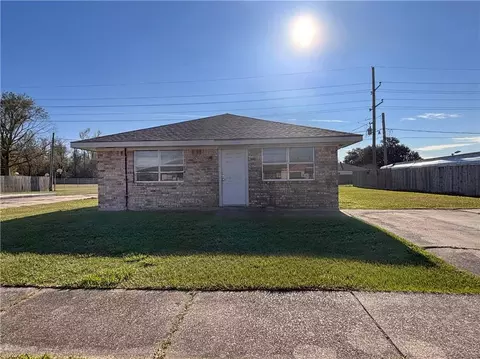 3708 Baker Dr, Houma, LA 70363