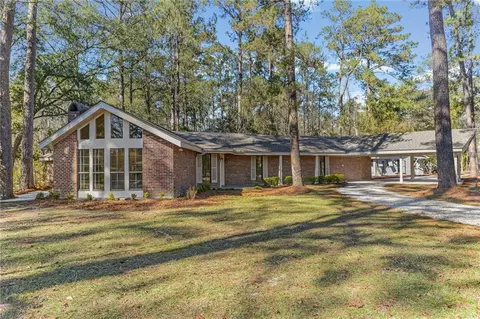 2211 S America St, Covington, LA 70433