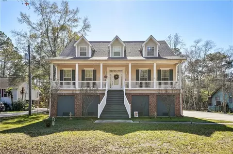 26534 Lucille Dr, Lacombe, LA 70445