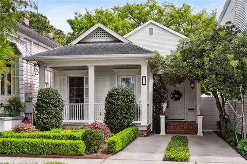 819 Eleonore St, New Orleans, LA 70115