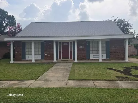 4928 Robin Hood Dr, New Orleans, LA 70128