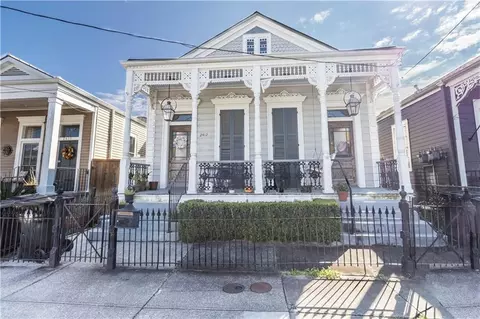 2412 Constance St, New Orleans, LA 70130