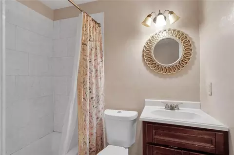 Bath - 2006 7th St, Slidell, LA 70458 photo 1 of 2