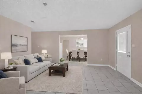 Living - 2006 7th St, Slidell, LA 70458 photo 1 of 1