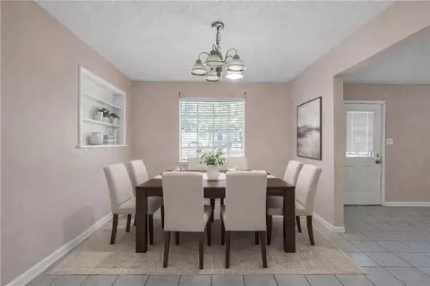 Dining - 2006 7th St, Slidell, LA 70458 photo 1 of 1