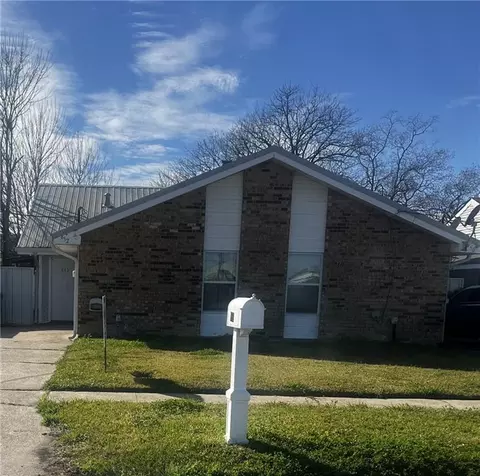 852 1st Ave, Harvey, LA 70058