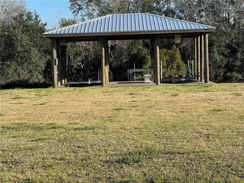 2305 Fort Beauregard Blvd, Saint Bernard, LA 70085