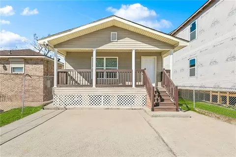 2416 Piety St, New Orleans, LA 70117