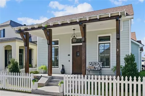 903 Beauregard Pkwy, Covington, LA 70433