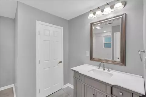 Bath - 112 Evans St, Boutte, LA 70039 photo 1 of 3